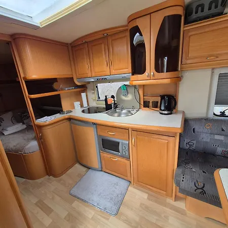 Camping Oblazek